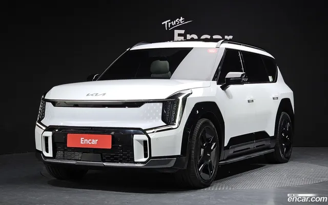 Kia EV9 4WD — миниатюра 1