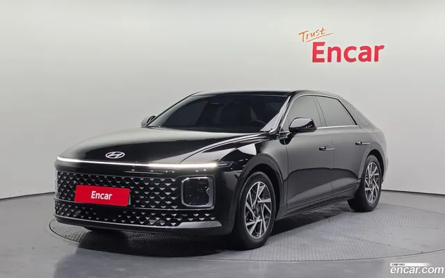 Hyundai Grandeur Hybrid (GN7) — миниатюра 1