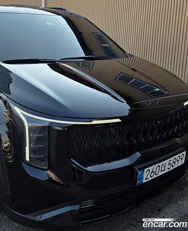 Kia Carnival 9 — миниатюра 1