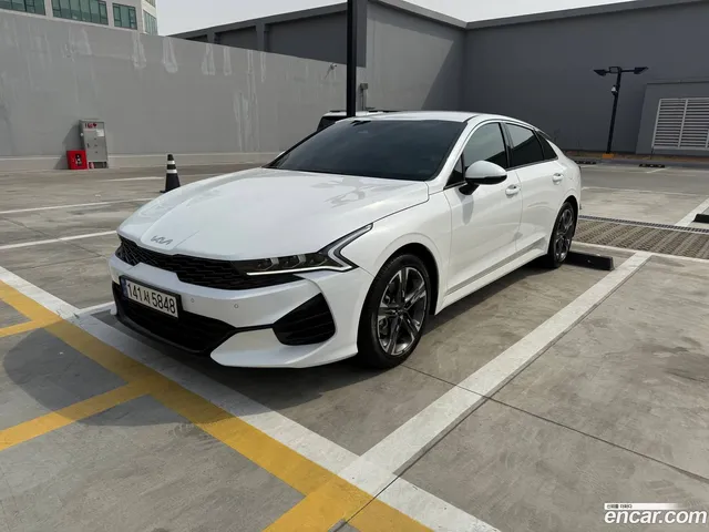 Kia K5 2.0 — миниатюра 1