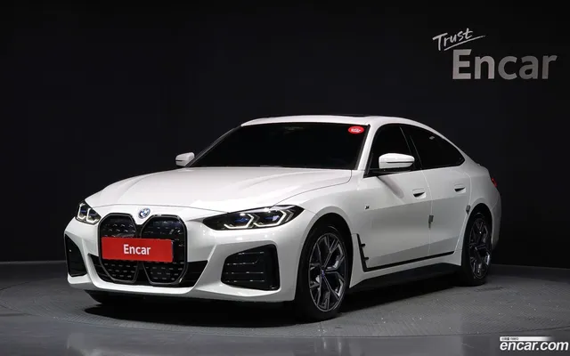 BMW i4 eDrive40 M — миниатюра 1