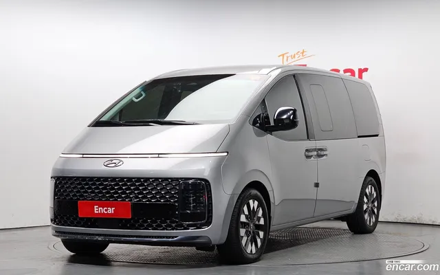 Hyundai Staria 7 — миниатюра 1