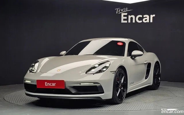 Porsche 718 Cayman 4.0 GTS — миниатюра 1
