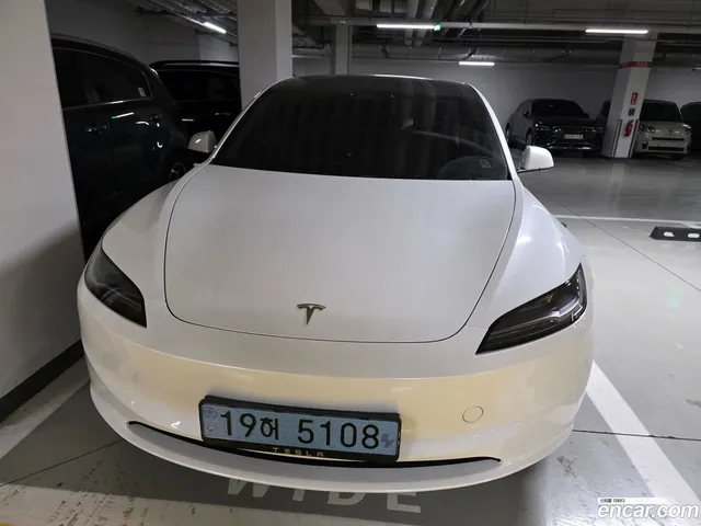 Tesla Model 3 RWD — миниатюра 1