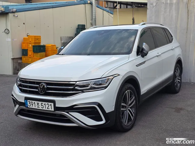 Volkswagen Tiguan Allspace 2.0 TSI — миниатюра 1