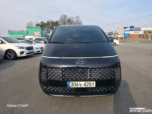 Hyundai Staria 4WD 9 — миниатюра 1