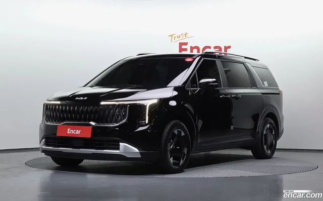 Kia Carnival HEV 9 — миниатюра 1