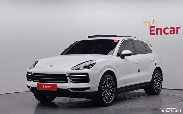 Porsche Cayenne (PO536) 3.0 E- — миниатюра 1