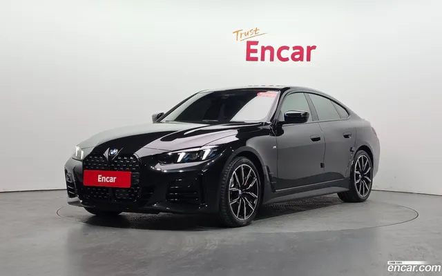 BMW 4 Series (G22) 420i M — миниатюра 1