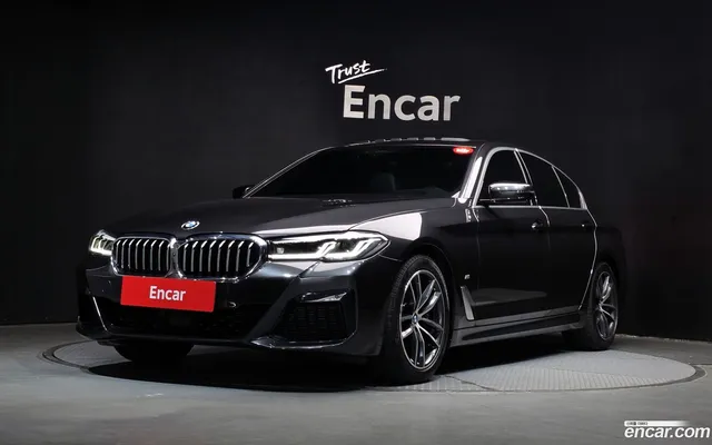 BMW 5 Series (G30) 523d M — миниатюра 1