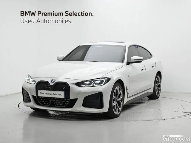 BMW i4 eDrive40 M — миниатюра 1