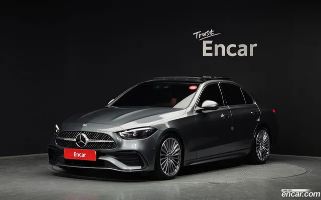 Mercedes-Benz C-Class (W206) C300 4MATIC AMG Line — миниатюра 1