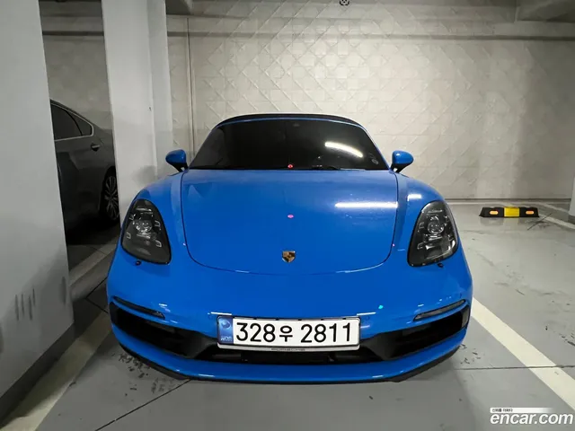 Porsche 718 Boxster 4.0 GTS — миниатюра 1