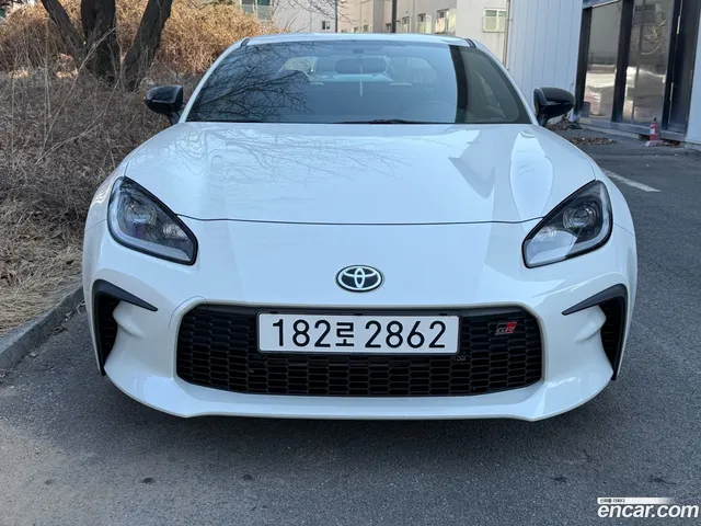 Toyota GR86 2.4 — миниатюра 1