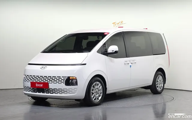 Hyundai Staria L3.5 / — миниатюра 1