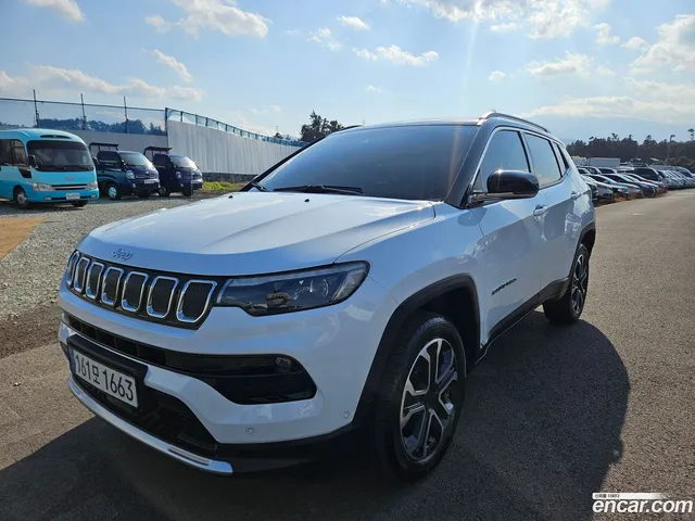 Jeep 2 2.4 AWD — миниатюра 1