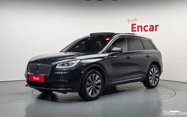 Lincoln Corsair 2.0 AWD — миниатюра 1