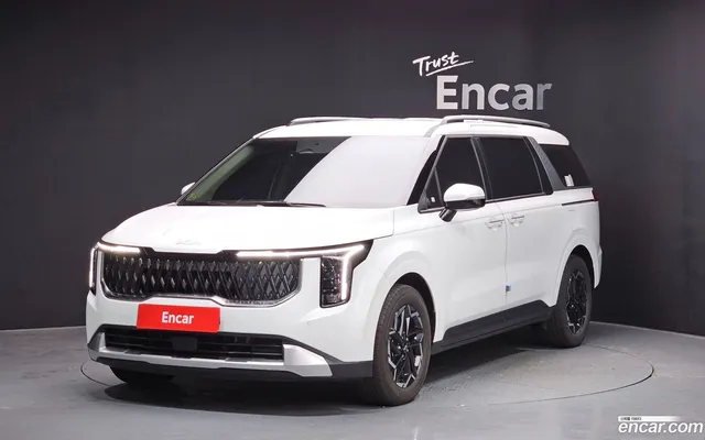 Kia Carnival 9 — миниатюра 1