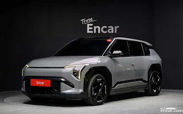 Kia EV3 2WD — миниатюра 1