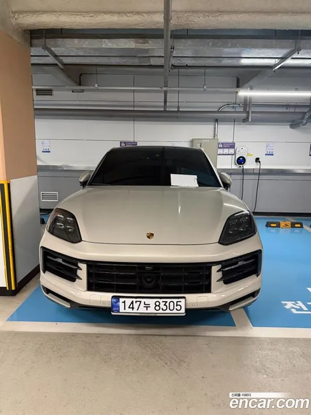 Porsche Cayenne (PO536) 3.0 E- — миниатюра 1