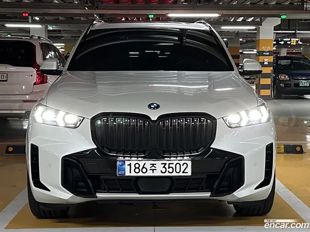 BMW X5 (G05) xDrive 50e M — миниатюра 1