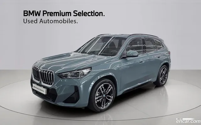 BMW X1 (U11) xDrive 20i M — миниатюра 1