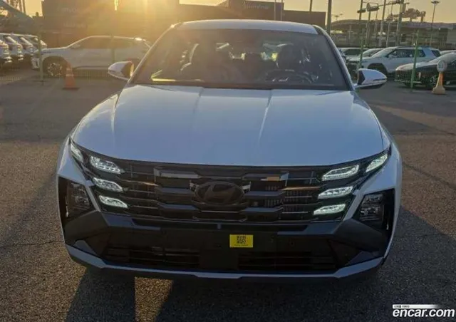 Hyundai Tucson NX4 1.6 2WD — миниатюра 1