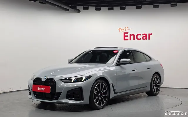 BMW 4 Series (G22) 420i M — миниатюра 1