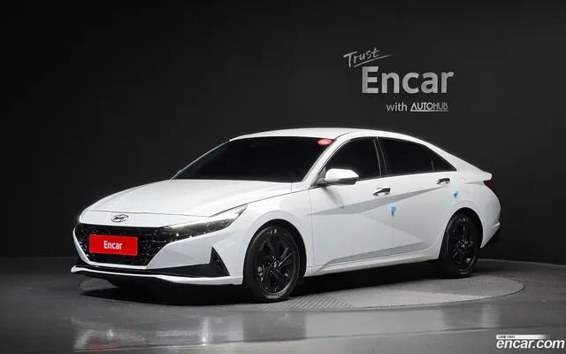 Hyundai Avante (CN7) 1.6 — миниатюра 1