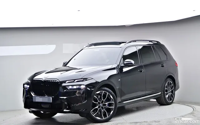 BMW X7 (G07) xDrive 40i M 7 — миниатюра 1
