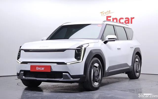 Kia EV9 4WD — миниатюра 1