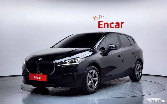 BMW 2 (U06) 220i — миниатюра 1