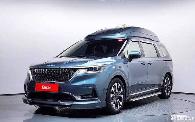Kia Carnival 9 () — миниатюра 1