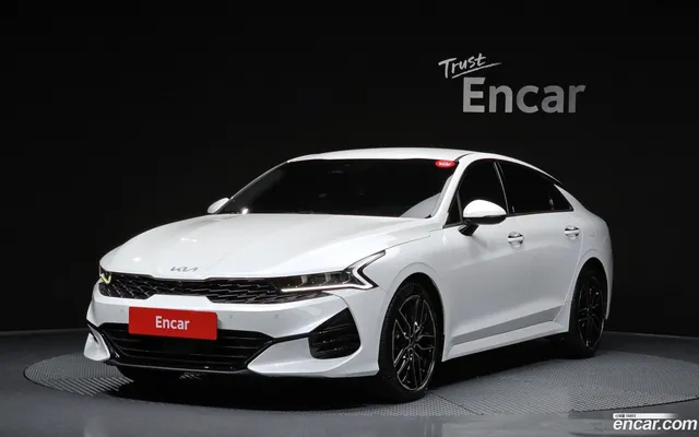 Kia K5 1.6 — миниатюра 1