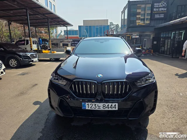 BMW X6 (G06) xDrive40i M — миниатюра 1
