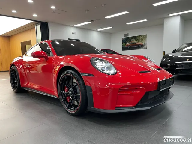 Porsche 911 (992) GT3 — миниатюра 1