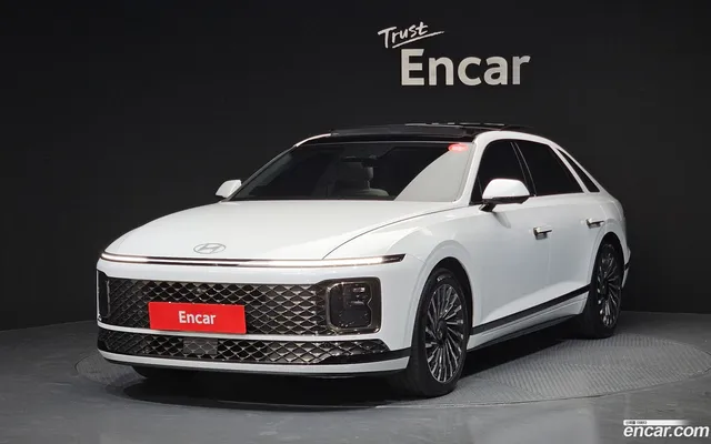 Hyundai Grandeur Hybrid (GN7) — миниатюра 1