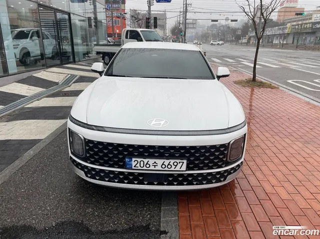 Hyundai Grandeur (GN7) 2.5 2WD — миниатюра 1