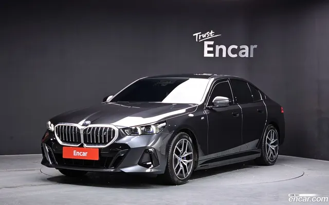 BMW i5 (G60) eDrive 40 M — миниатюра 1