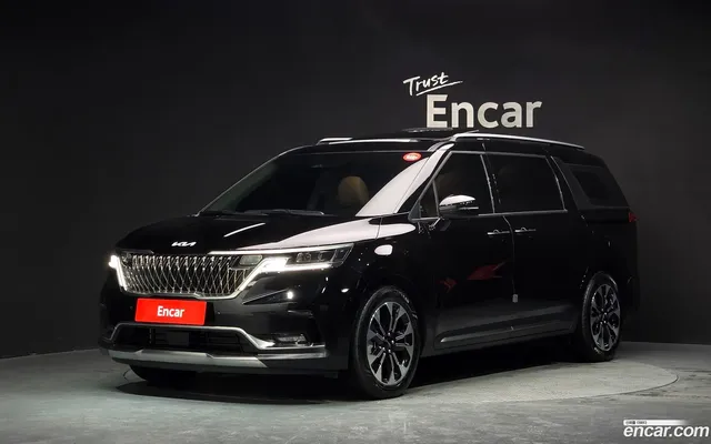 Kia Carnival 7 — миниатюра 1