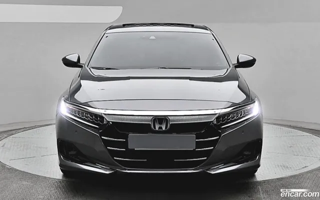 Honda Accord 2.0 — миниатюра 1