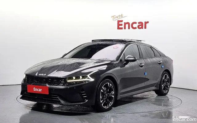 Kia K5 Hybrid — миниатюра 1