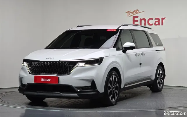 Kia Carnival 9 — миниатюра 1