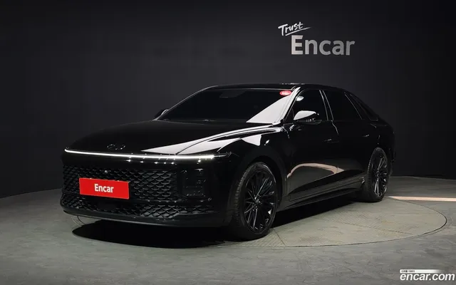 Hyundai Grandeur Hybrid (GN7) — миниатюра 1