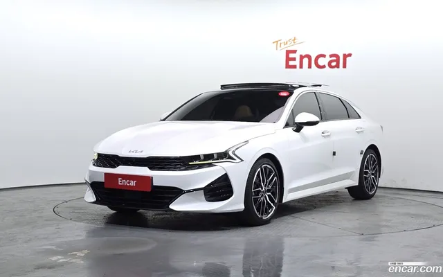 Kia K5 1.6 — миниатюра 1