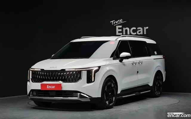 Kia Carnival 7 — миниатюра 1