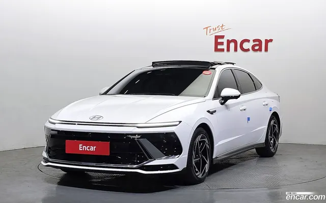 Hyundai (DN8) — миниатюра 1