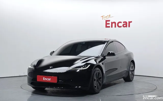 Tesla Model 3 AWD — миниатюра 1