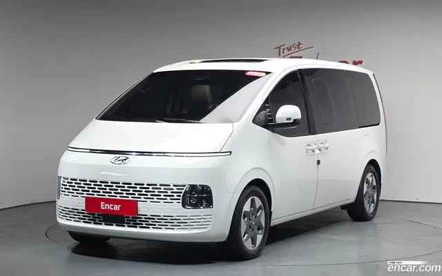 Hyundai Staria L3.5 11 — миниатюра 1