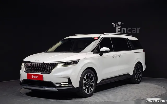 Kia Carnival 9 — миниатюра 1